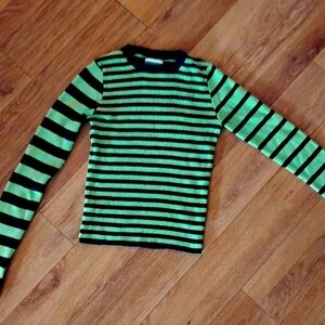 UNIF Size Medium Striped Long Sleeve Sweater